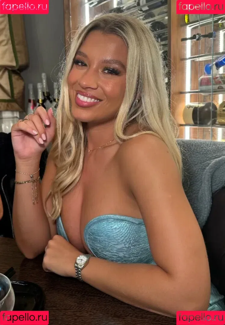 Molly Rainford / mollyrainford Onlyfans Photo Gallery 