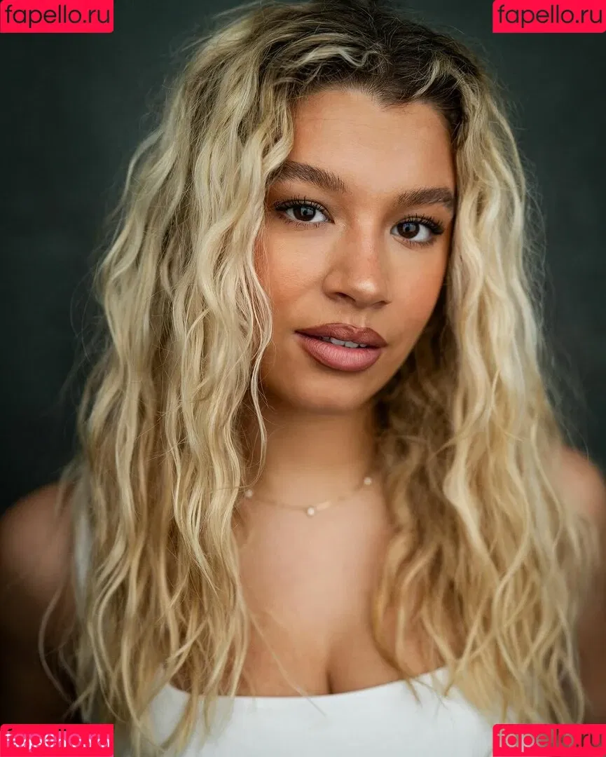 Molly Rainford / mollyrainford Onlyfans Photo Gallery 