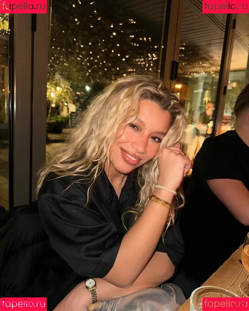 Molly Rainford / mollyrainford Onlyfans Photo Gallery 