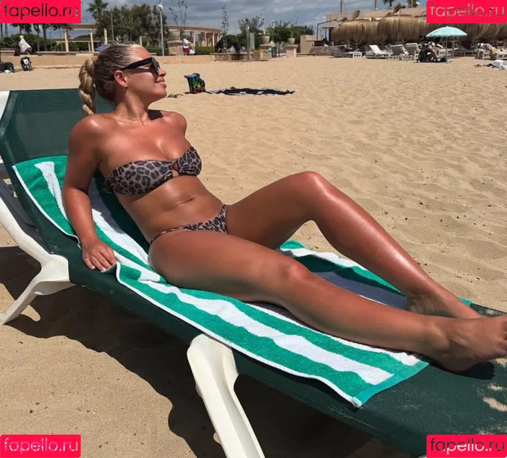 Molly Rainford / mollyrainford Onlyfans Photo Gallery 
