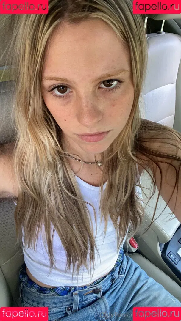 daisyt135 / princ3ssda1sy Onlyfans Photo Gallery 