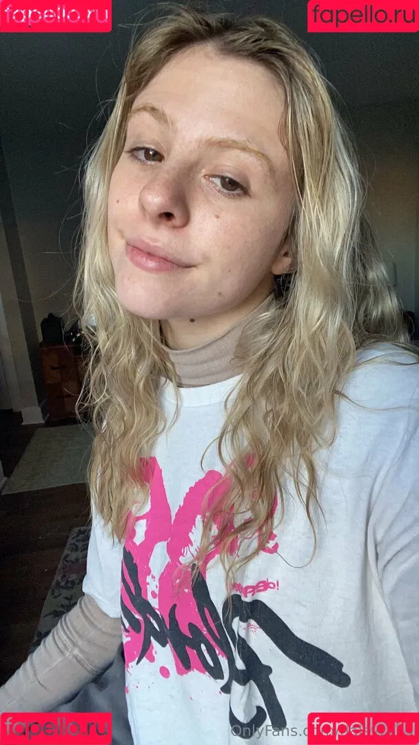 daisyt135 / princ3ssda1sy Onlyfans Photo Gallery 