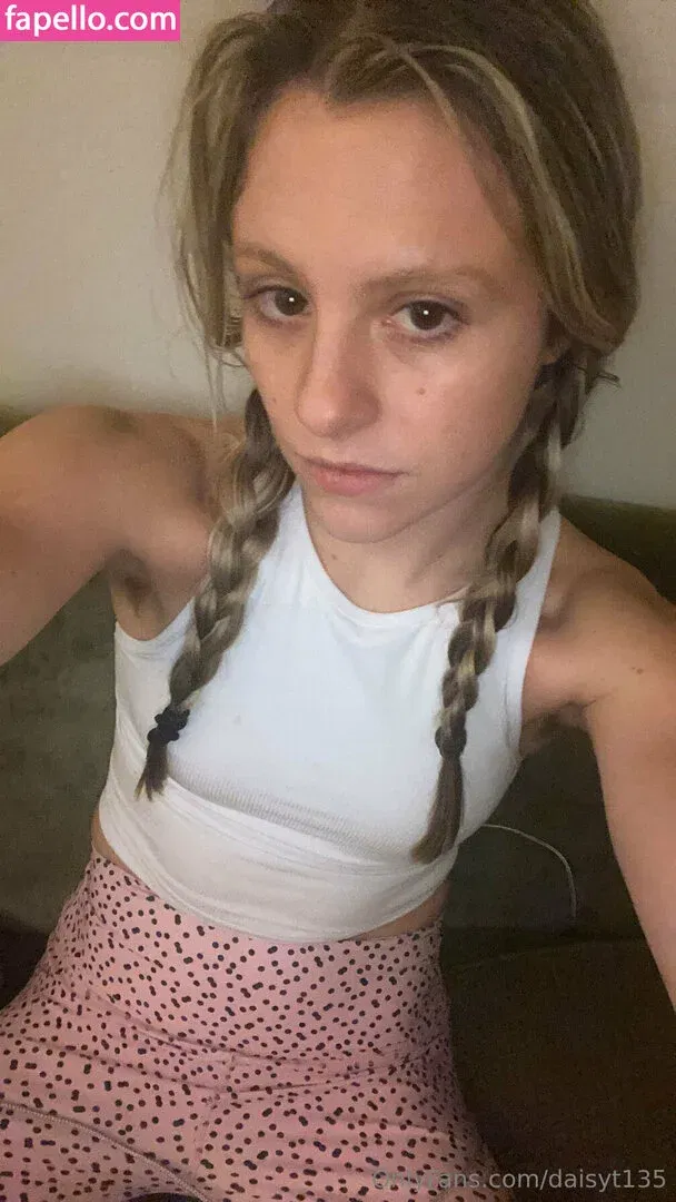daisyt135 / princ3ssda1sy Onlyfans Photo Gallery 