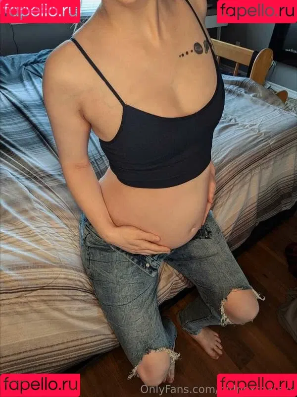 Milky Mommy Jane / girlnextgalaxy / https: / jane Onlyfans Photo Gallery 