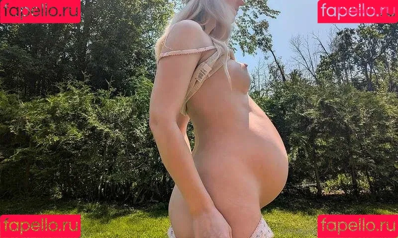 Milky Mommy Jane / girlnextgalaxy / https: / jane Onlyfans Photo Gallery 