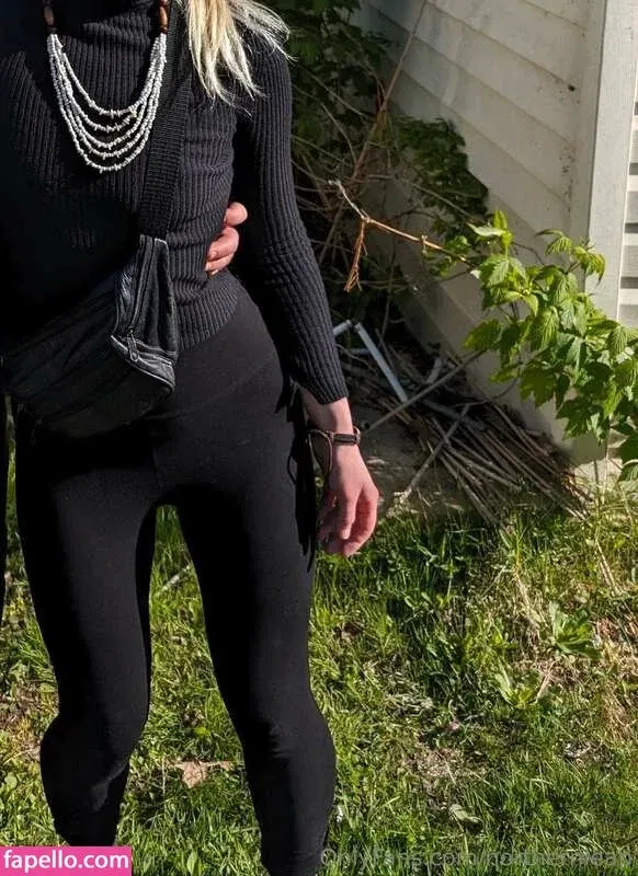 Milky Mommy Jane / girlnextgalaxy / https: / jane Onlyfans Photo Gallery 