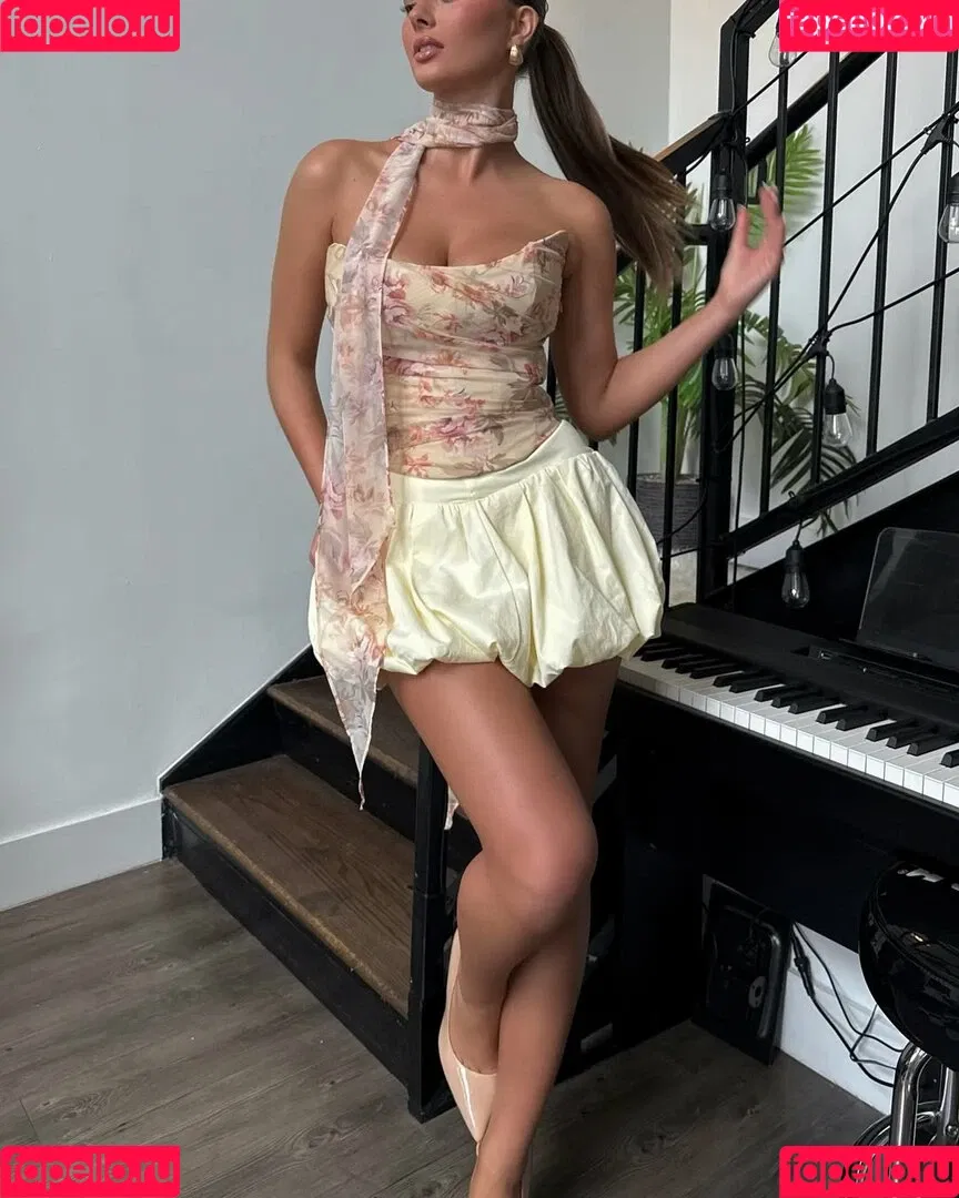 Taylor Morland / daiseybarnes / taylor.morland Onlyfans Photo Gallery 