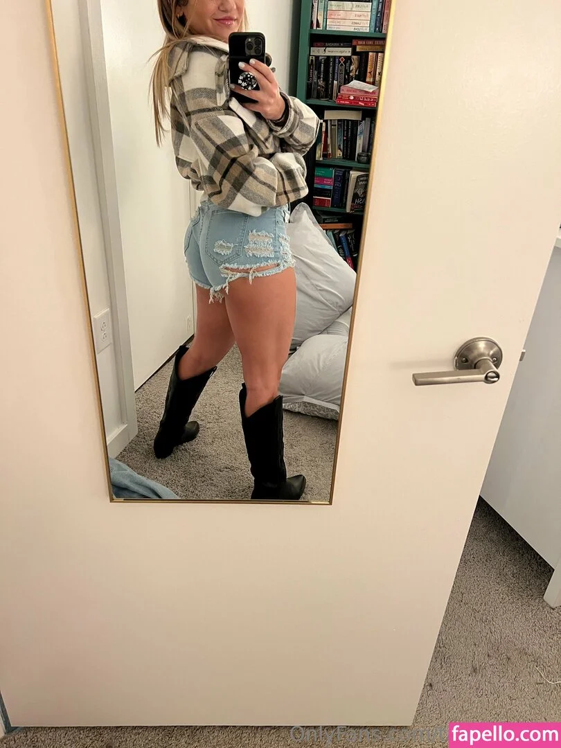 tara_st_james / tarastjames Onlyfans Photo Gallery 