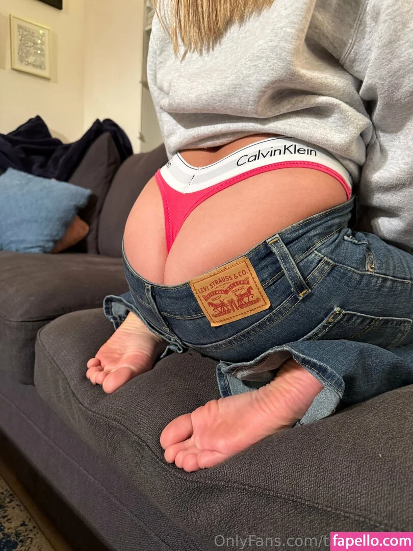 tara_st_james / tarastjames Onlyfans Photo Gallery 