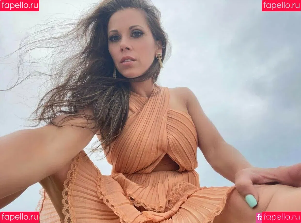 Mickie James / michelejames / themickiejames Onlyfans Photo Gallery 