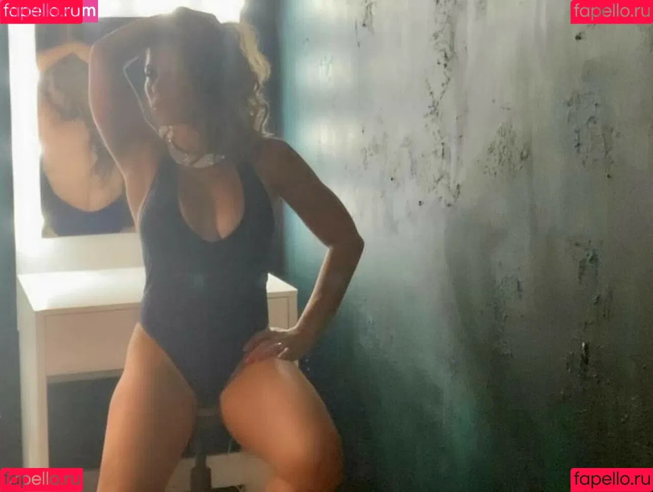 Mickie James / michelejames / themickiejames Onlyfans Photo Gallery 