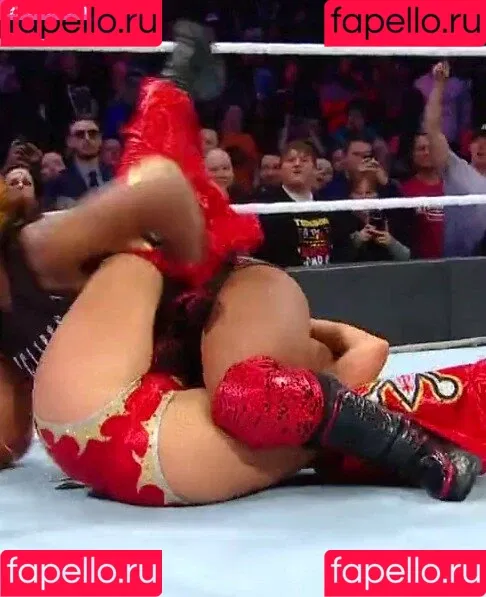 Mickie James / michelejames / themickiejames Onlyfans Photo Gallery 