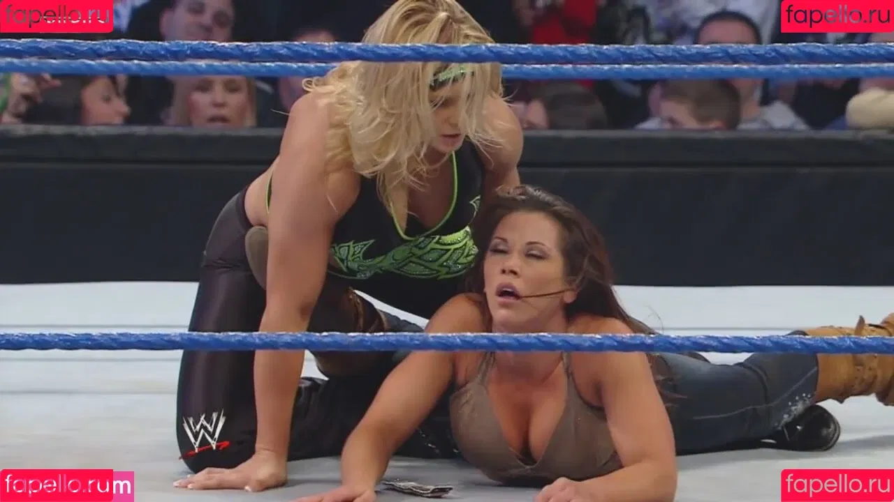 Mickie James / michelejames / themickiejames Onlyfans Photo Gallery 