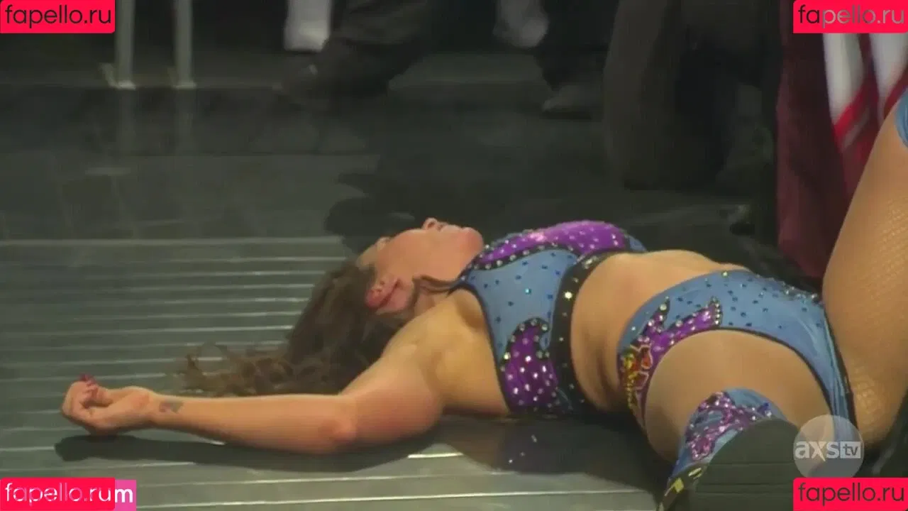 Mickie James / michelejames / themickiejames Onlyfans Photo Gallery 