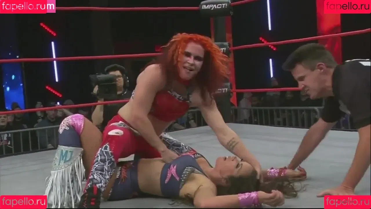Mickie James / michelejames / themickiejames Onlyfans Photo Gallery 