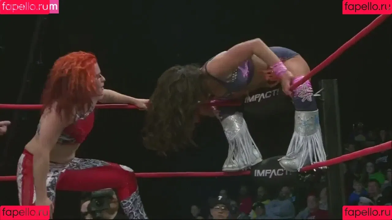 Mickie James / michelejames / themickiejames Onlyfans Photo Gallery 