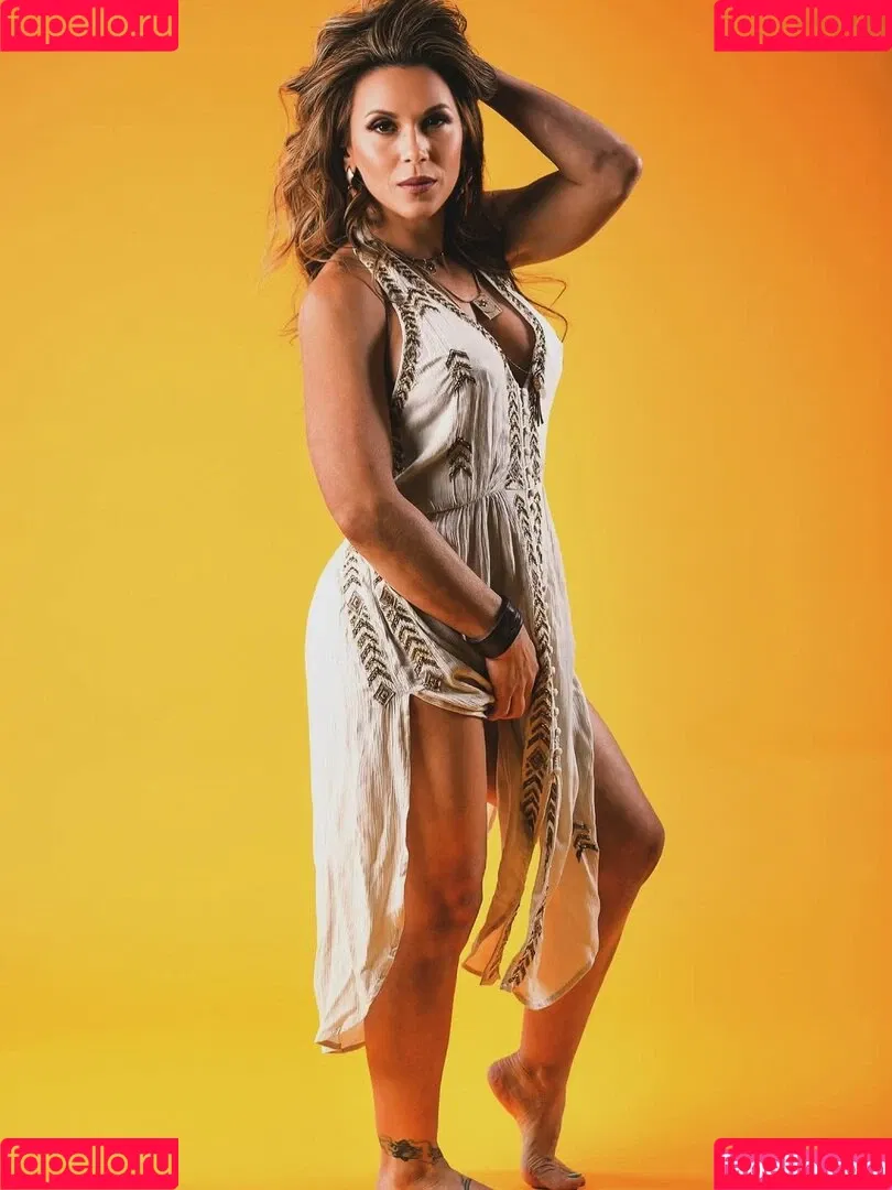 Mickie James / michelejames / themickiejames Onlyfans Photo Gallery 