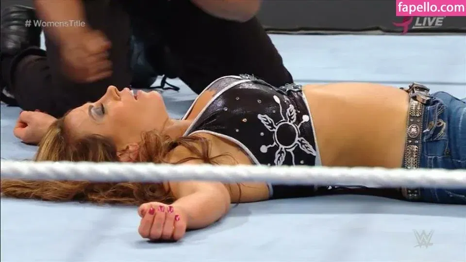 Mickie James / michelejames / themickiejames Onlyfans Photo Gallery 