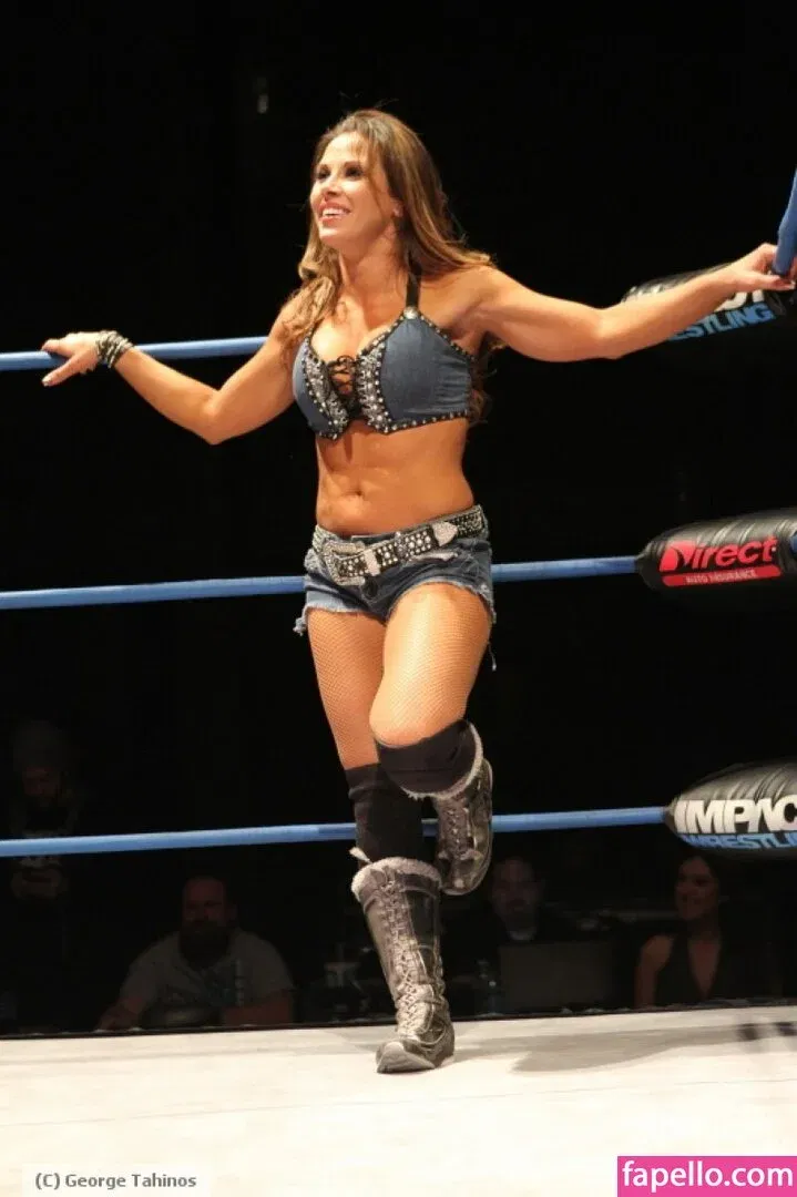Mickie James / michelejames / themickiejames Onlyfans Photo Gallery 