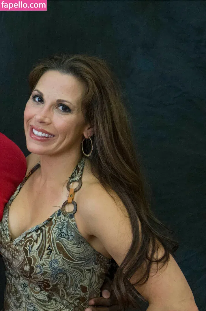 Mickie James / michelejames / themickiejames Onlyfans Photo Gallery 