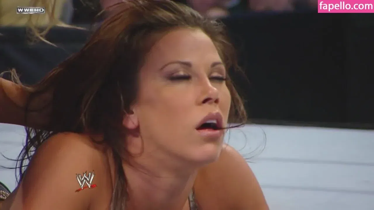 Mickie James / michelejames / themickiejames Onlyfans Photo Gallery 