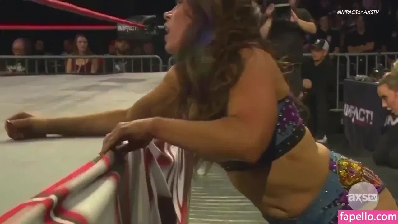 Mickie James / michelejames / themickiejames Onlyfans Photo Gallery 