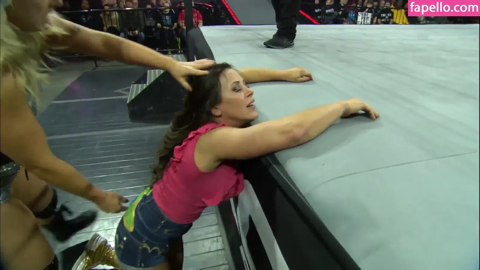 Mickie James / michelejames / themickiejames Onlyfans Photo Gallery 