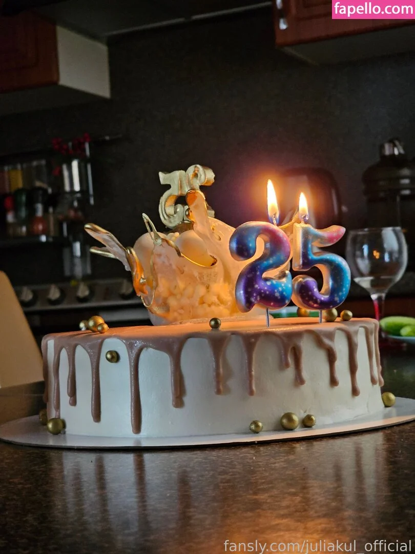 Julia Kul / JuliaKul_Official / juliakul Onlyfans Photo Gallery 