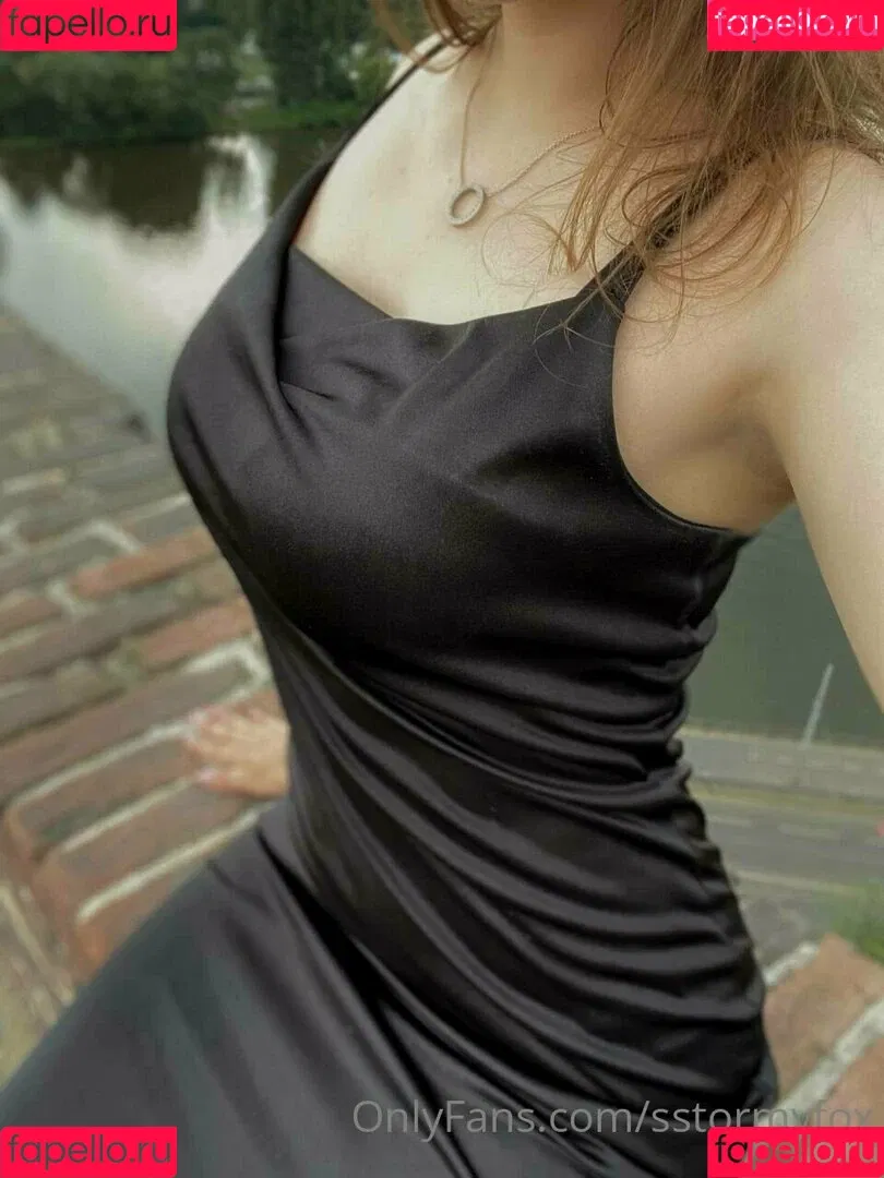 sstormyfox / st0rmfox Onlyfans Photo Gallery 