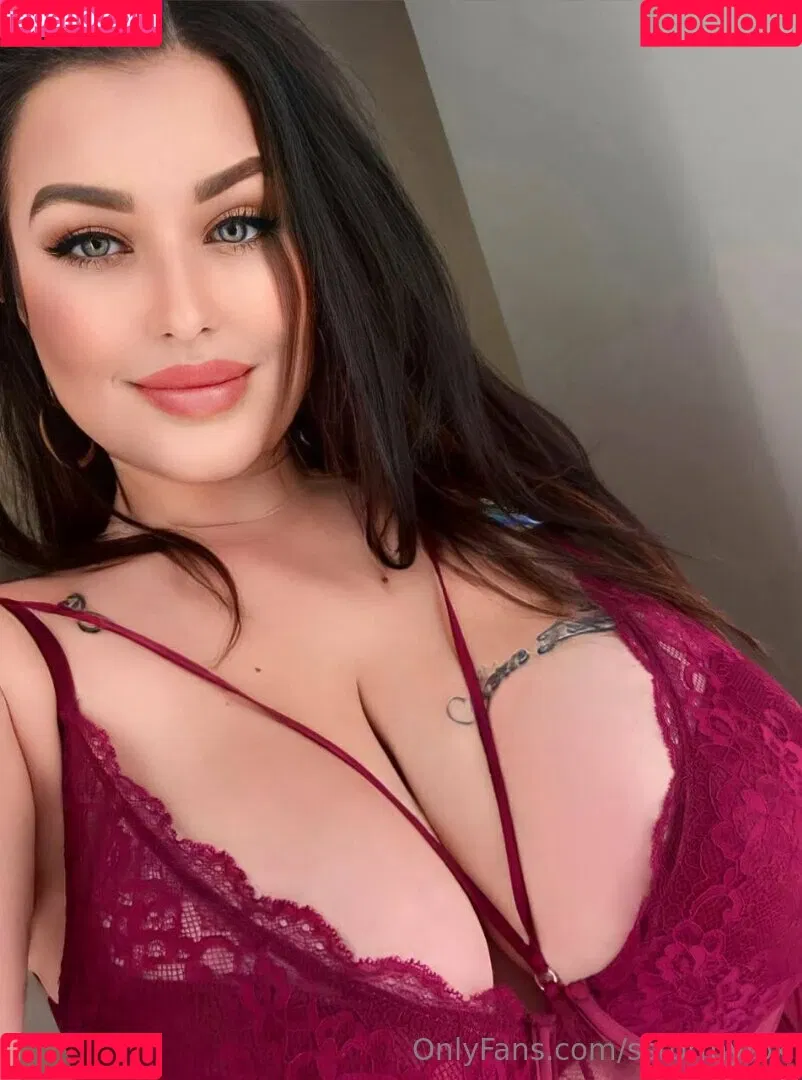 sstormyfox / st0rmfox Onlyfans Photo Gallery 