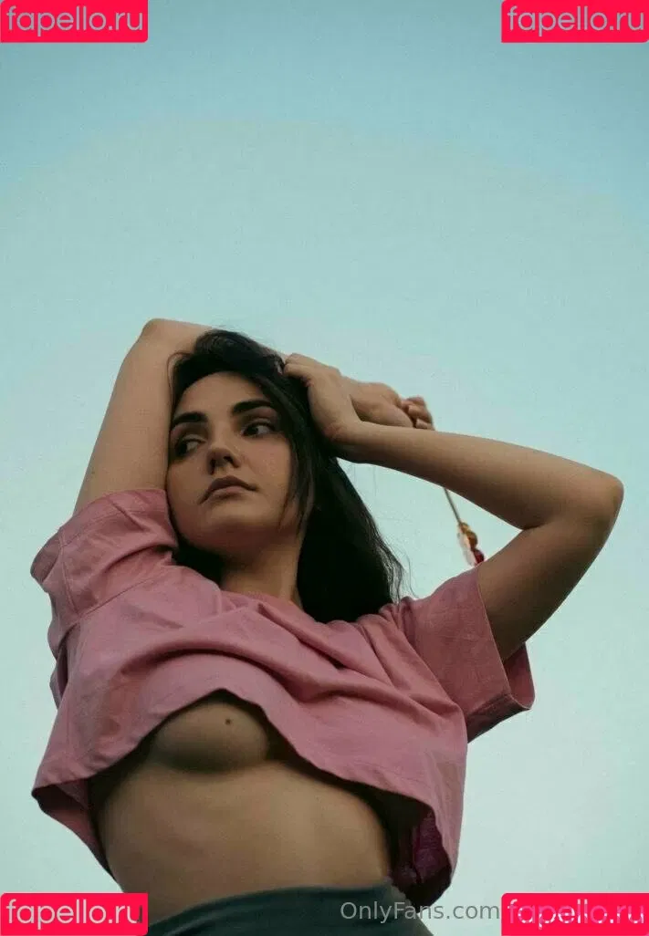 sstormyfox / st0rmfox Onlyfans Photo Gallery 