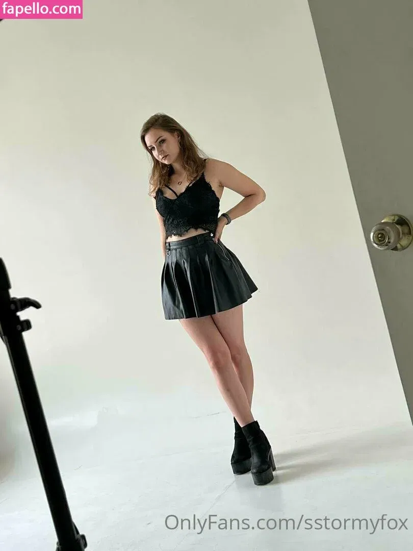 sstormyfox / st0rmfox Onlyfans Photo Gallery 