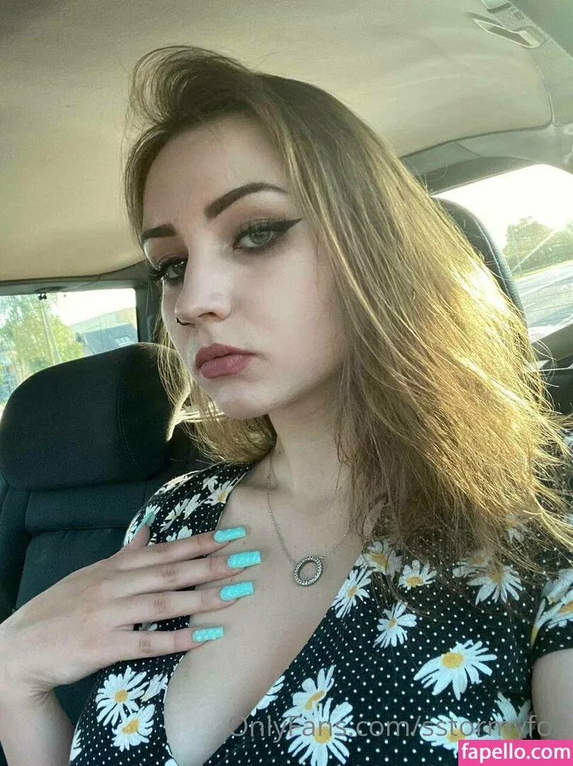 sstormyfox / st0rmfox Onlyfans Photo Gallery 