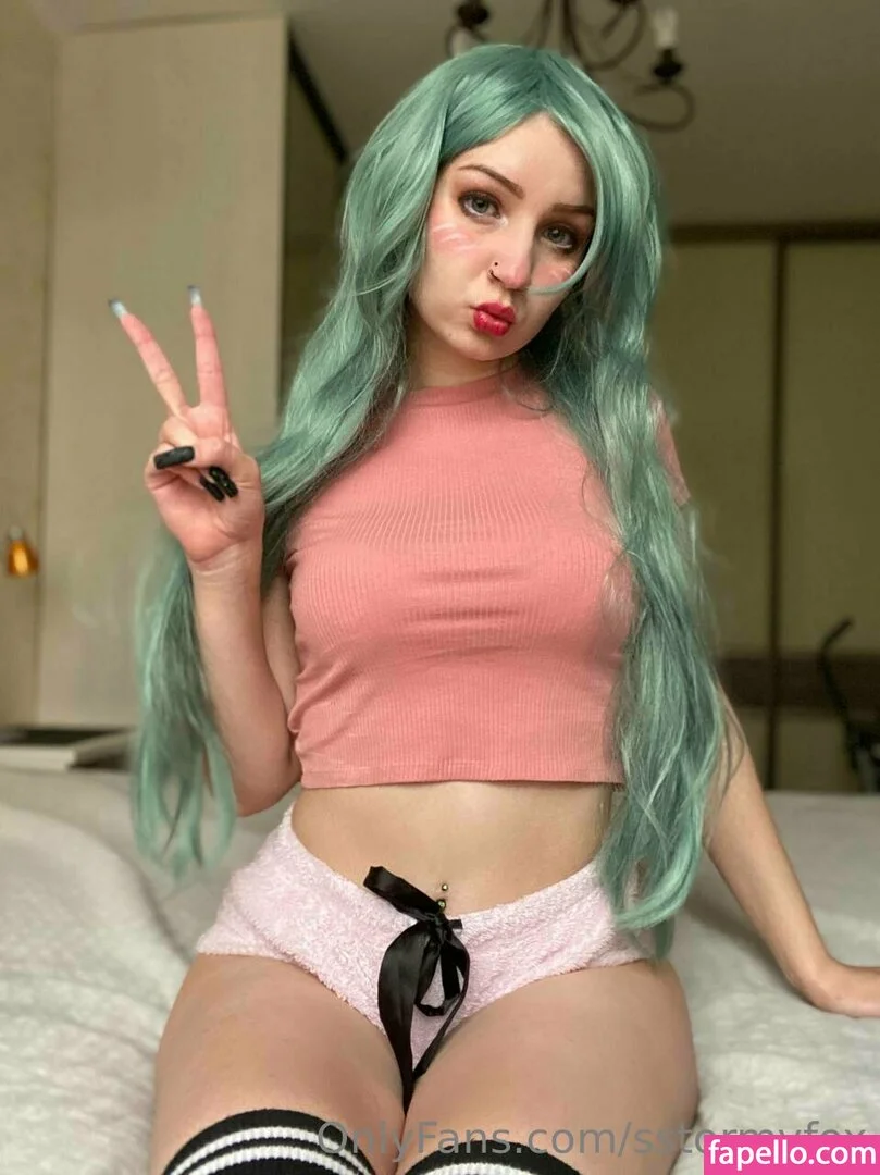 sstormyfox / st0rmfox Onlyfans Photo Gallery 