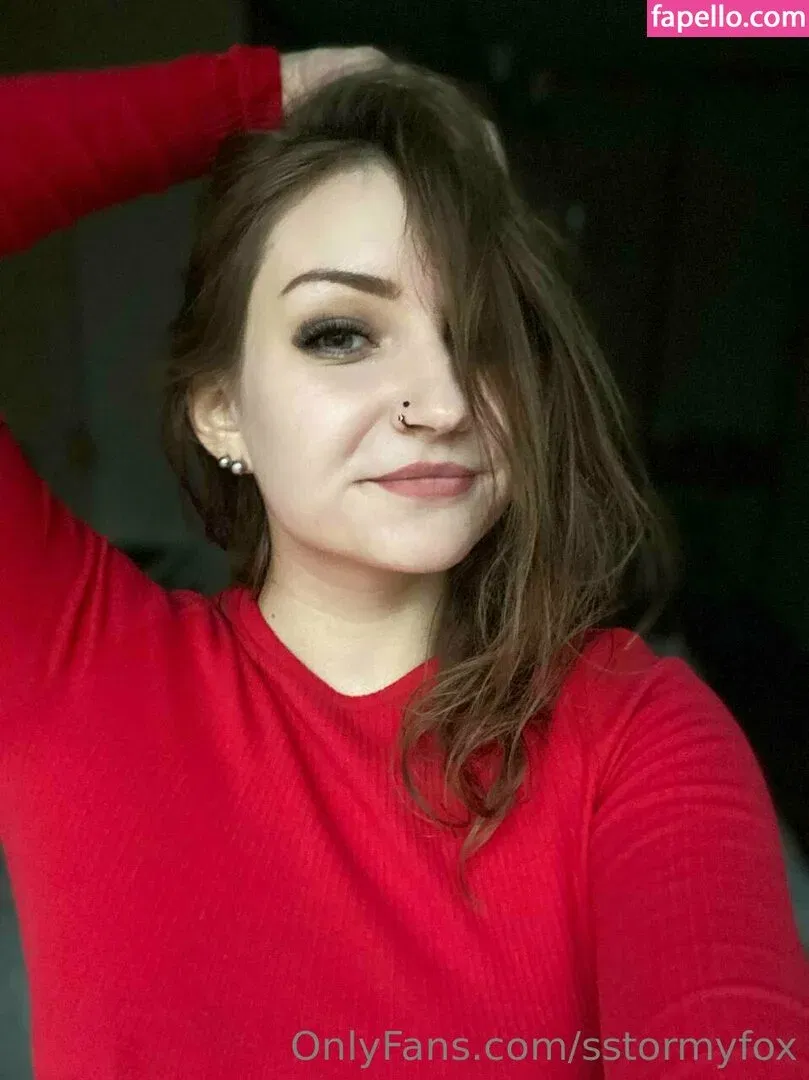 sstormyfox / st0rmfox Onlyfans Photo Gallery 