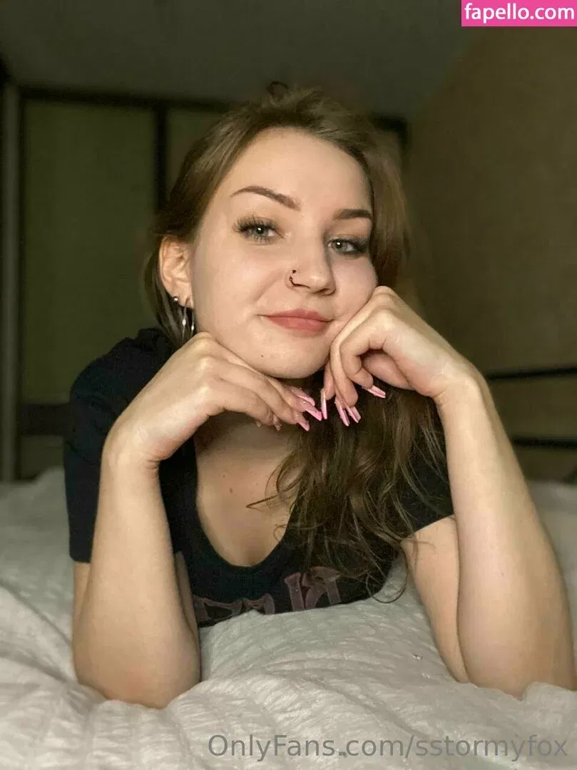 sstormyfox / st0rmfox Onlyfans Photo Gallery 