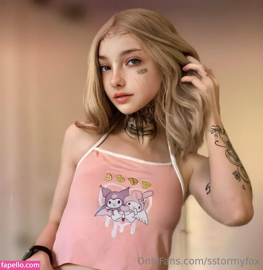sstormyfox / st0rmfox Onlyfans Photo Gallery 