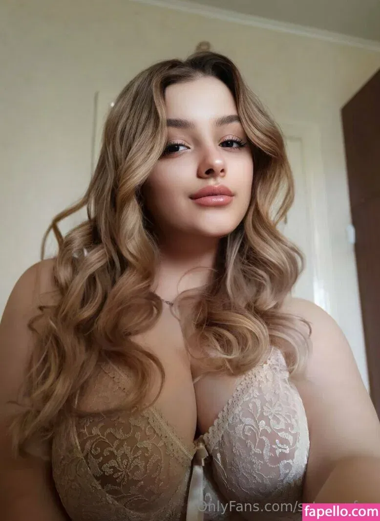 sstormyfox / st0rmfox Onlyfans Photo Gallery 