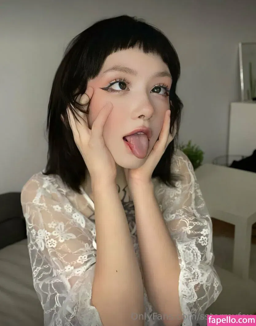 sstormyfox / st0rmfox Onlyfans Photo Gallery 