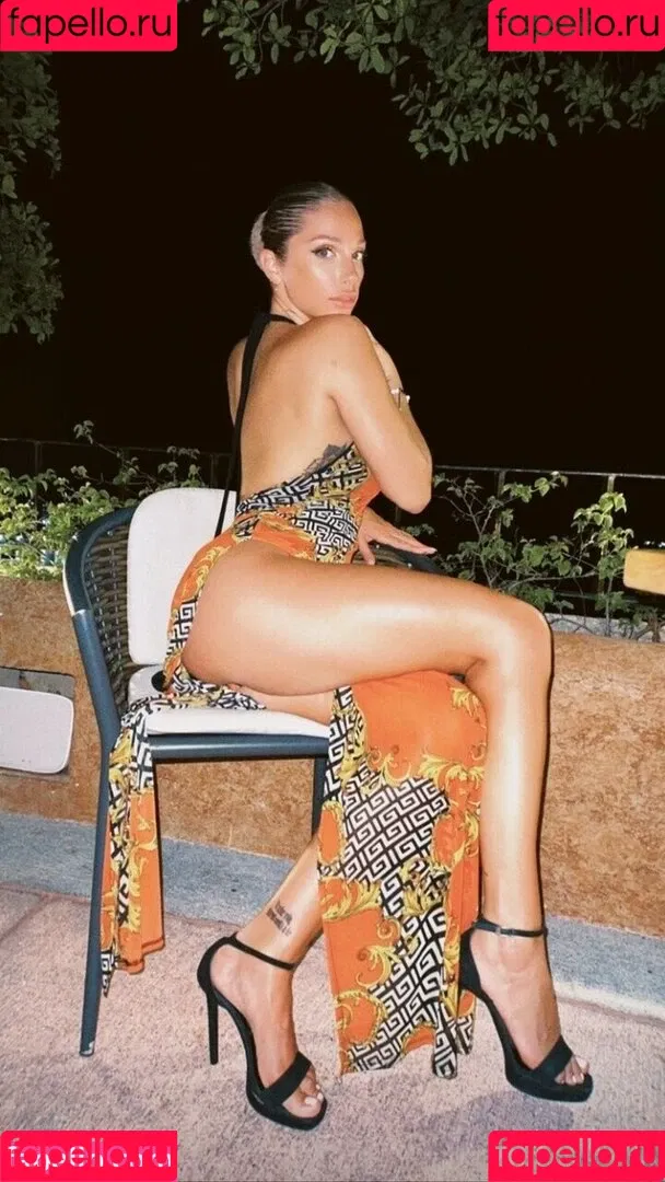 Antonella Mantovano / antomantovano Onlyfans Photo Gallery 