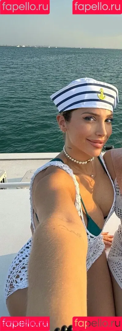 Antonella Mantovano / antomantovano Onlyfans Photo Gallery 