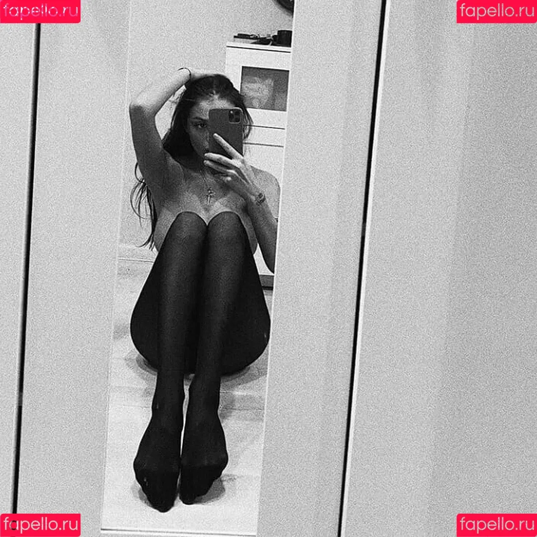 Rita Flores / ritaflores69 / yosoyveronica Onlyfans Photo Gallery 