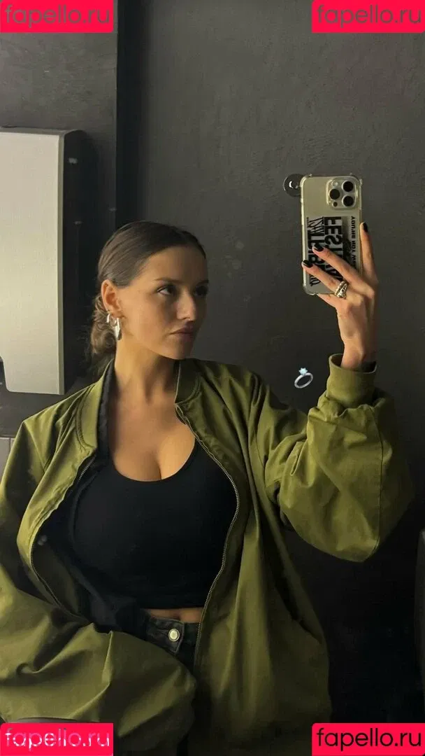 Rita Flores / ritaflores69 / yosoyveronica Onlyfans Photo Gallery 
