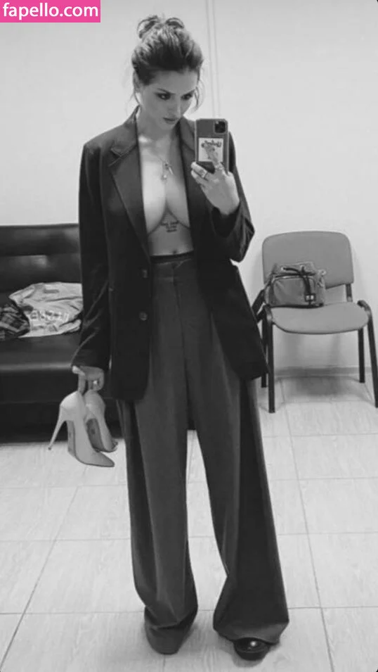 Rita Flores / ritaflores69 / yosoyveronica Onlyfans Photo Gallery 