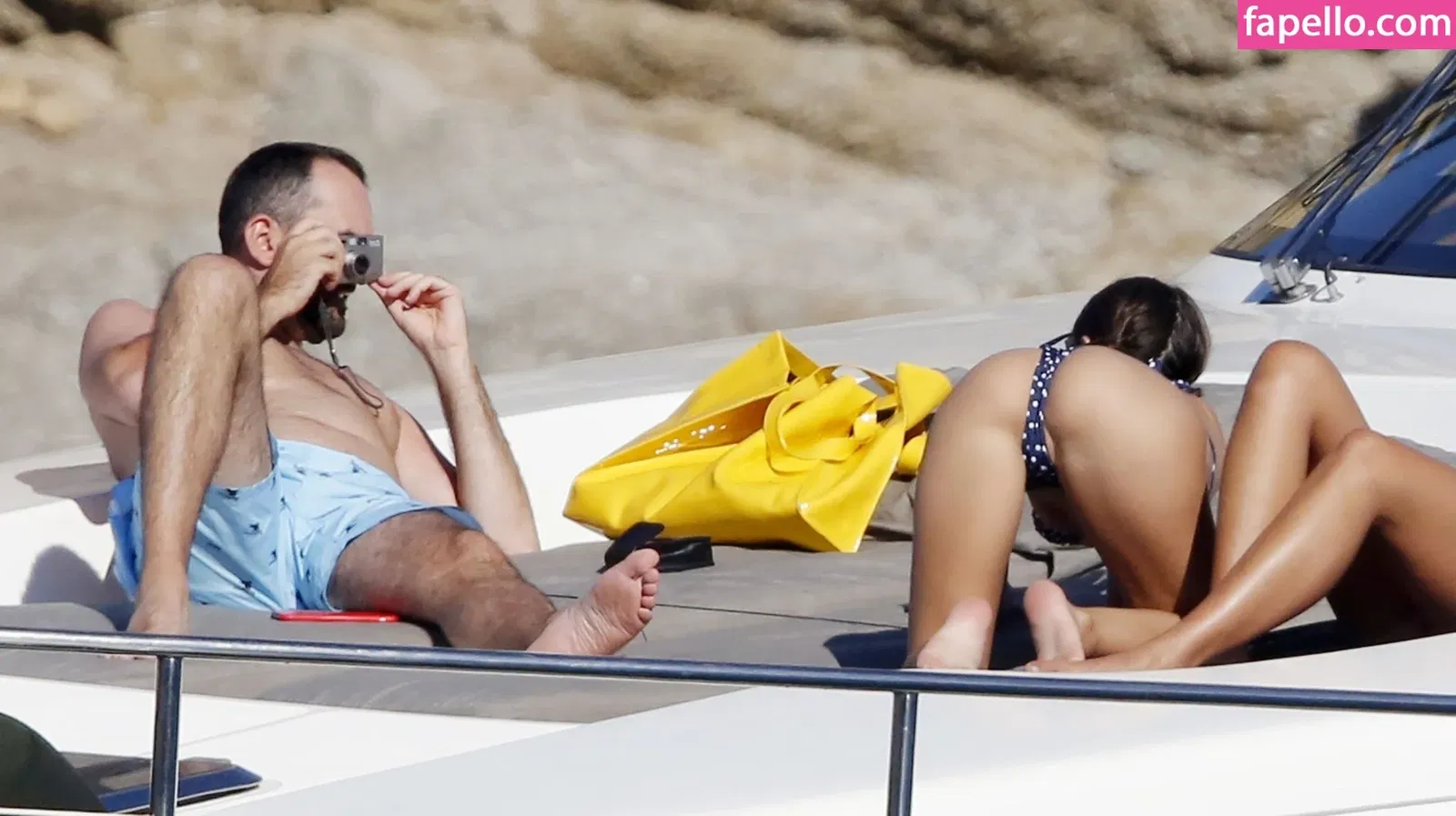 Emily Ratajkowski Onlyfans Photo Gallery 