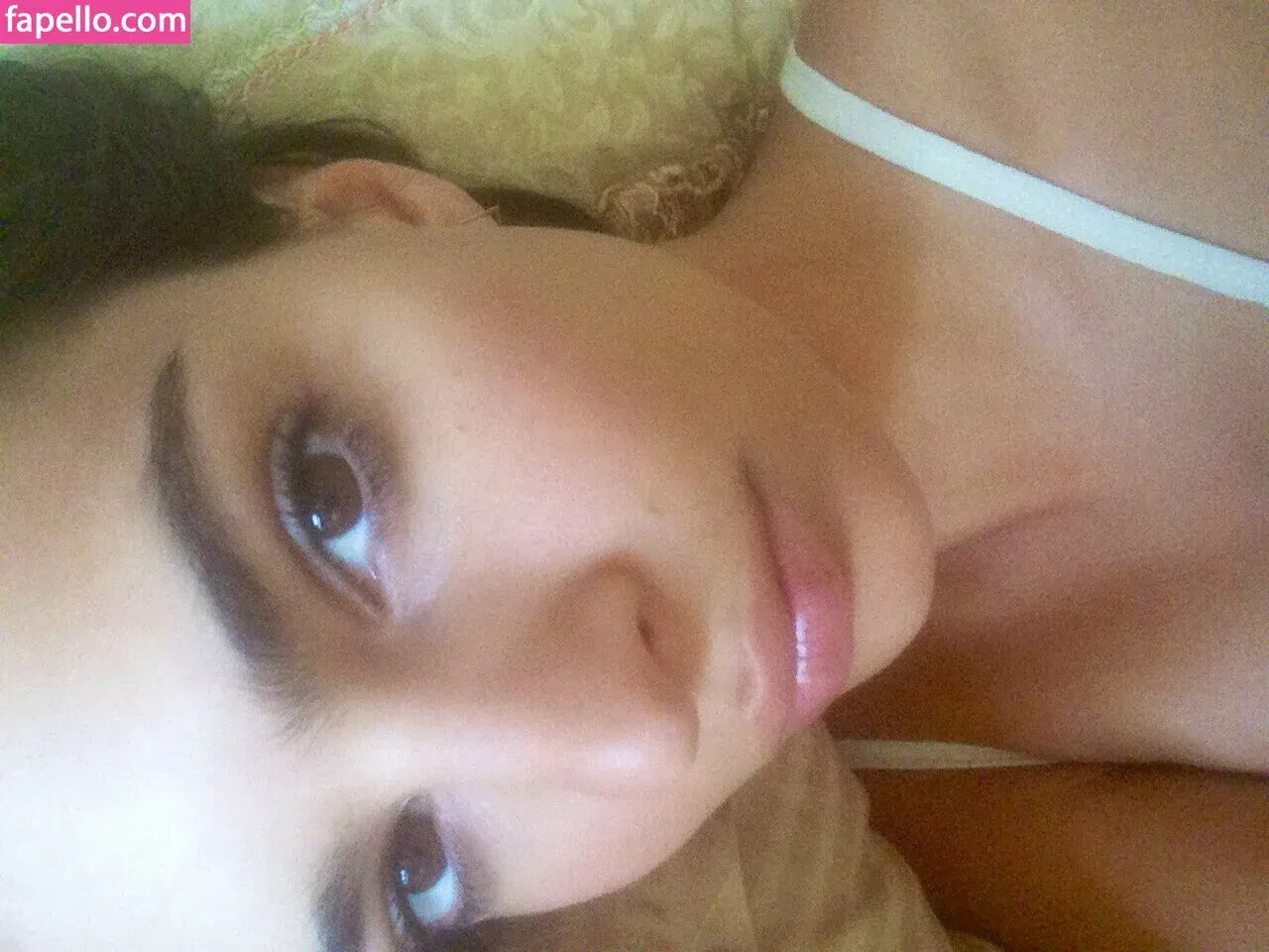 Emily Ratajkowski Onlyfans Photo Gallery 