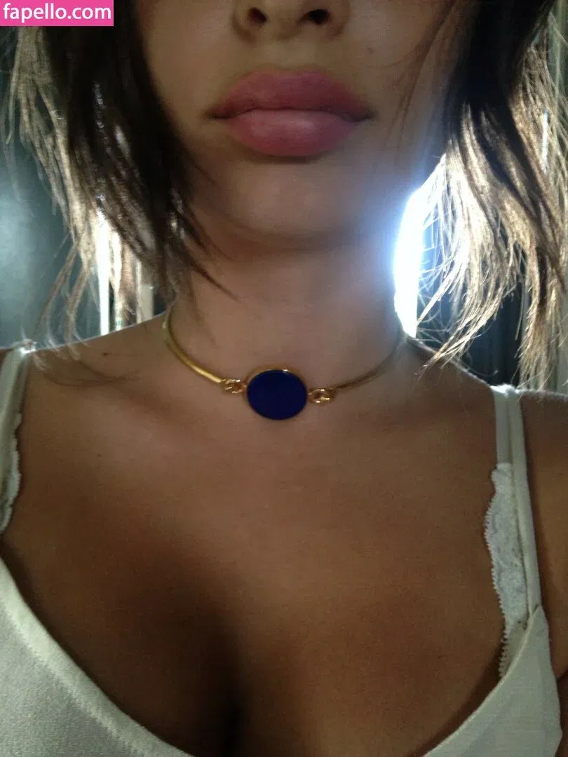 Emily Ratajkowski Onlyfans Photo Gallery 