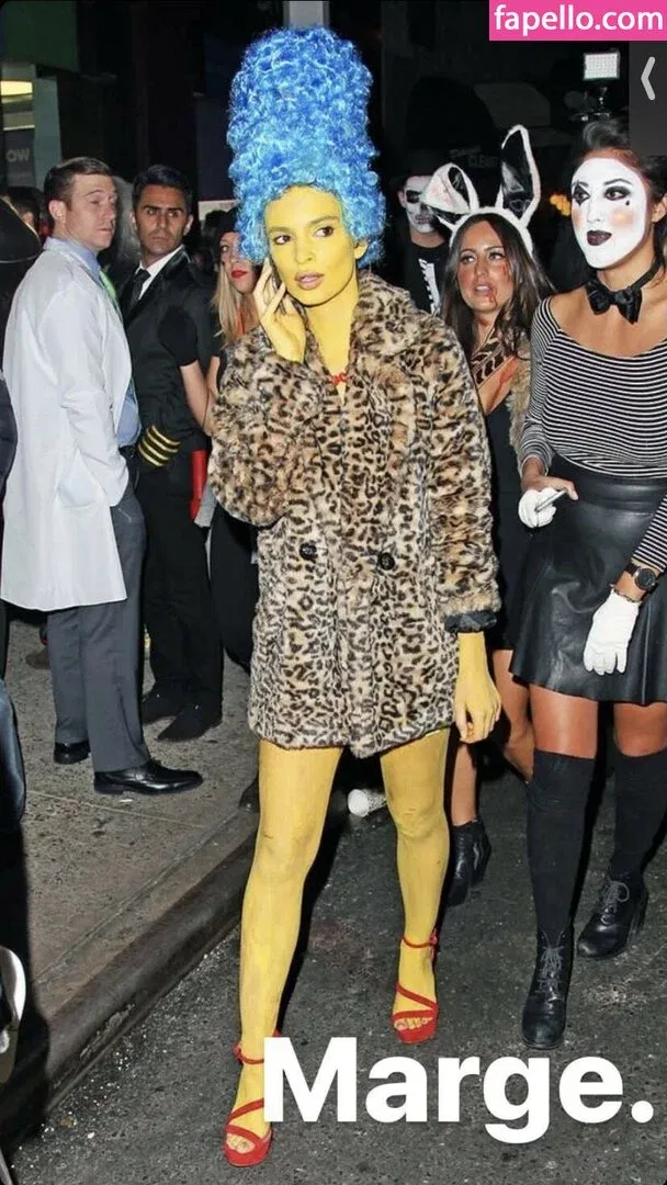 Emily Ratajkowski Onlyfans Photo Gallery 