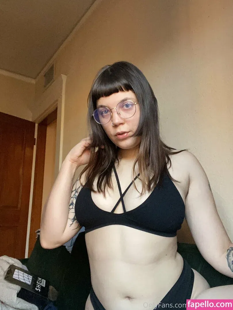 demonicth0t / demonicthot Onlyfans Photo Gallery 