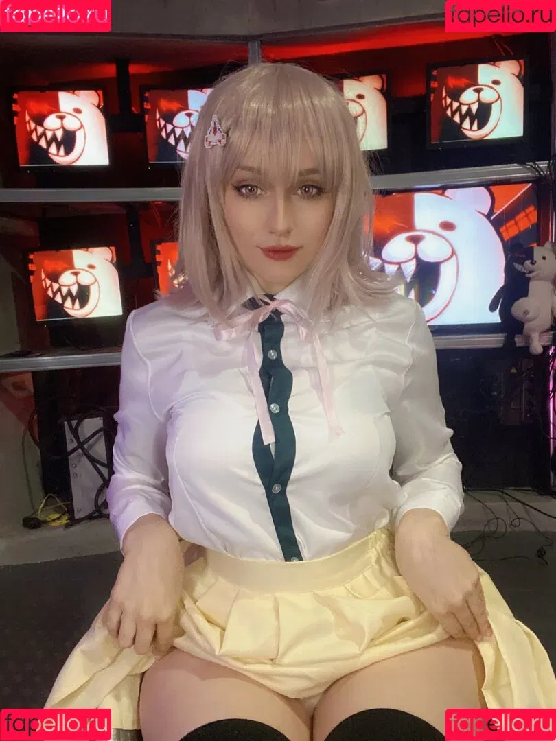 Shadory / Shadorycos / shadory_cos Onlyfans Photo Gallery 